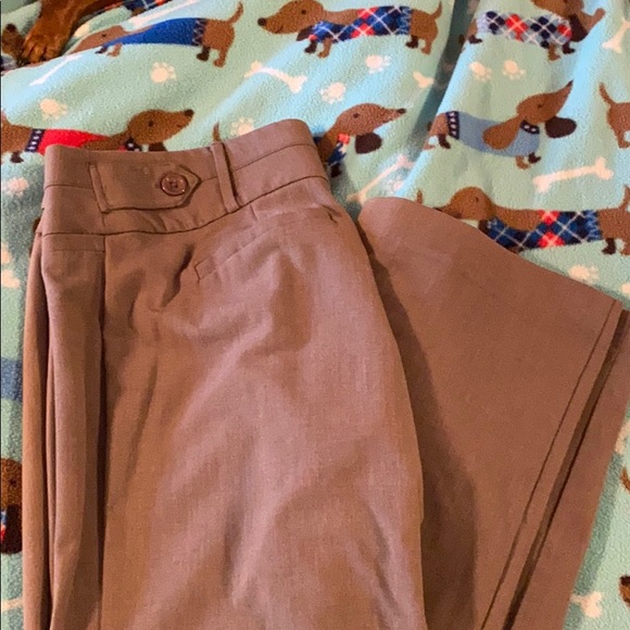 Tan dress pants, stretchy waist band - Picture 2 of 3